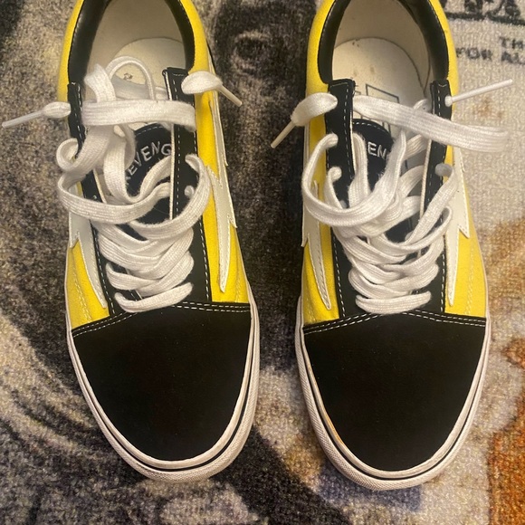 revenge storms - Picture 2 of 5